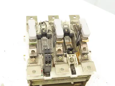 Cutler Hammer 10 5822C Motor Starter Contactor Size 6 Rated 540A/3PH