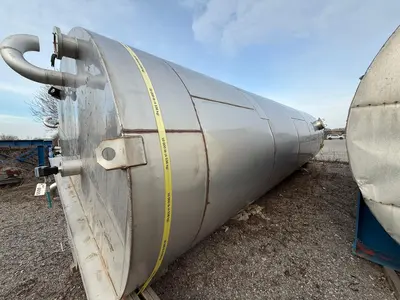 Gallon Tank Tank | ListingHippo (5)