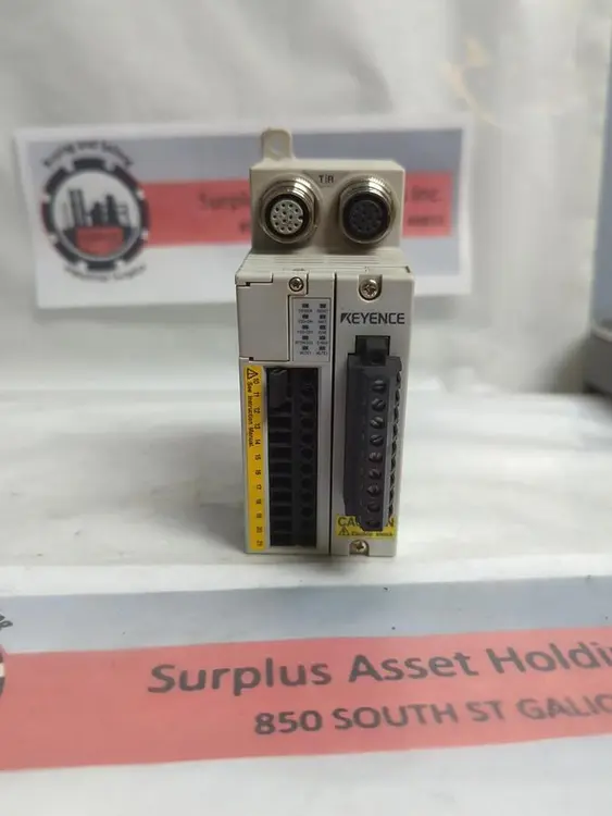 Used KEYENCE SL-T11R Miscellaneous Equipment (Electrical & Power) | Surplus Asset Holdings #1189772