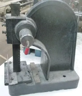 Press, Arbor, Dayton, Hand Bench, Heavy Duty, 1 Ton #S743520