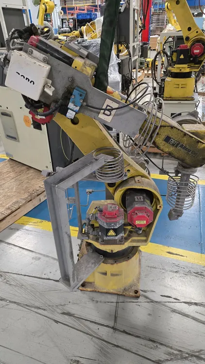 Used 2004 FANUC M-16IB/20 + R-J3IB Robots Michigan US | iGAM Industrial Marketplace #45657