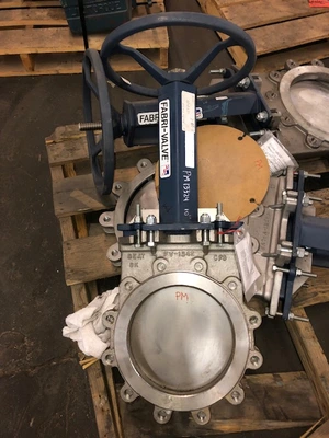 Fabri-Valve 10"-150 knife gate valve, hand wheel operated  New Storeroom Spare