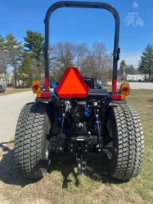 New | in-Stock 2025 NEW HOLLAND WORKMASTER 25 Sub-Compact & Compact Tractors New Hampshire US | Beauregard Equipment #1511307