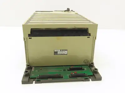 Hitachi HIDIC H-300 PLC Controller Rack w/3 Input 3 Digital & 1 Analog Output