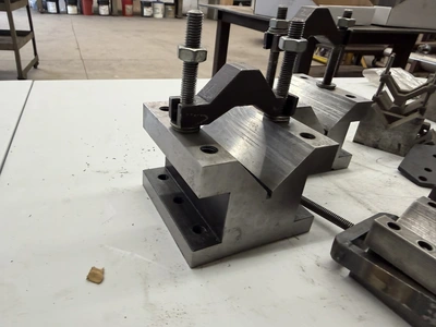 Used _UNKNOWN_ _UNKNOWN_ V-Blocks Michigan US | Miedema Asset Management Group #1293186