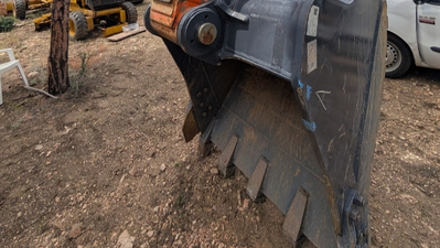 USED 2019 XCMG XE210U