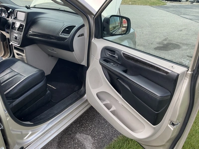 Used 2015 CHRYSLER TOWN & COU Vans Michigan US | Miedema Asset Management Group #1296326