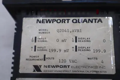 NEWPORT QUANTA Q2041 AVR1 Digital Panel Meter #K-2734