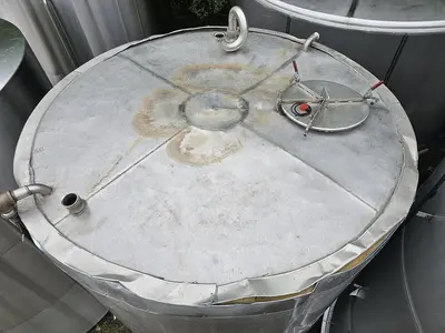 Used 4500 Gallon Tank, Stainless Steel, Insulated