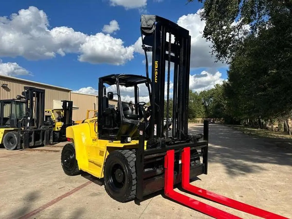 USED 2014 HYSTER H210HD