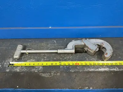Used _UNKNOWN_ _UNKNOWN_ Hand Cutters Ohio US | HGR 24 #1358857