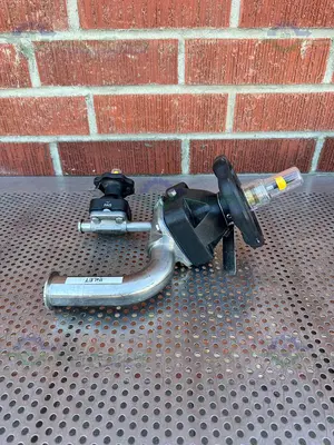 USED 2- ITT PURE FLO RA25MAX DIAPHRAGM VALVE W/ 1 1/2" TO 3/4" SANITARY FITTING