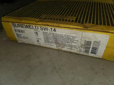 USED ESAB 811061811