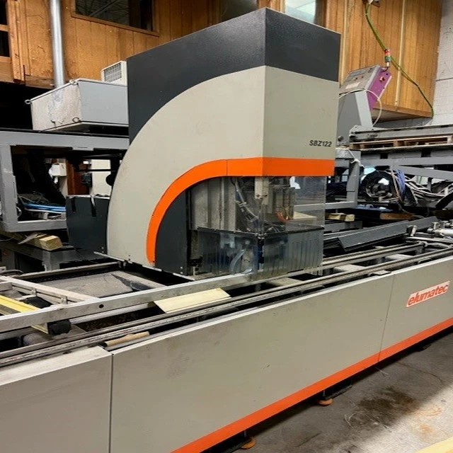 Used ELUMATEC _UNKNOWN_ Flexible Machining Systems Quebec CA | Starlight Sales Corp #1444238