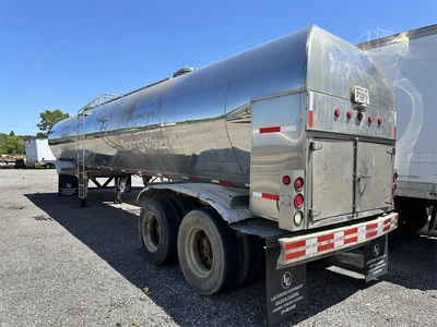 Used 1996 WALKER _UNKNOWN_ Tanker Trailers Indiana US | Lakeshore Equipment Sales #1546566