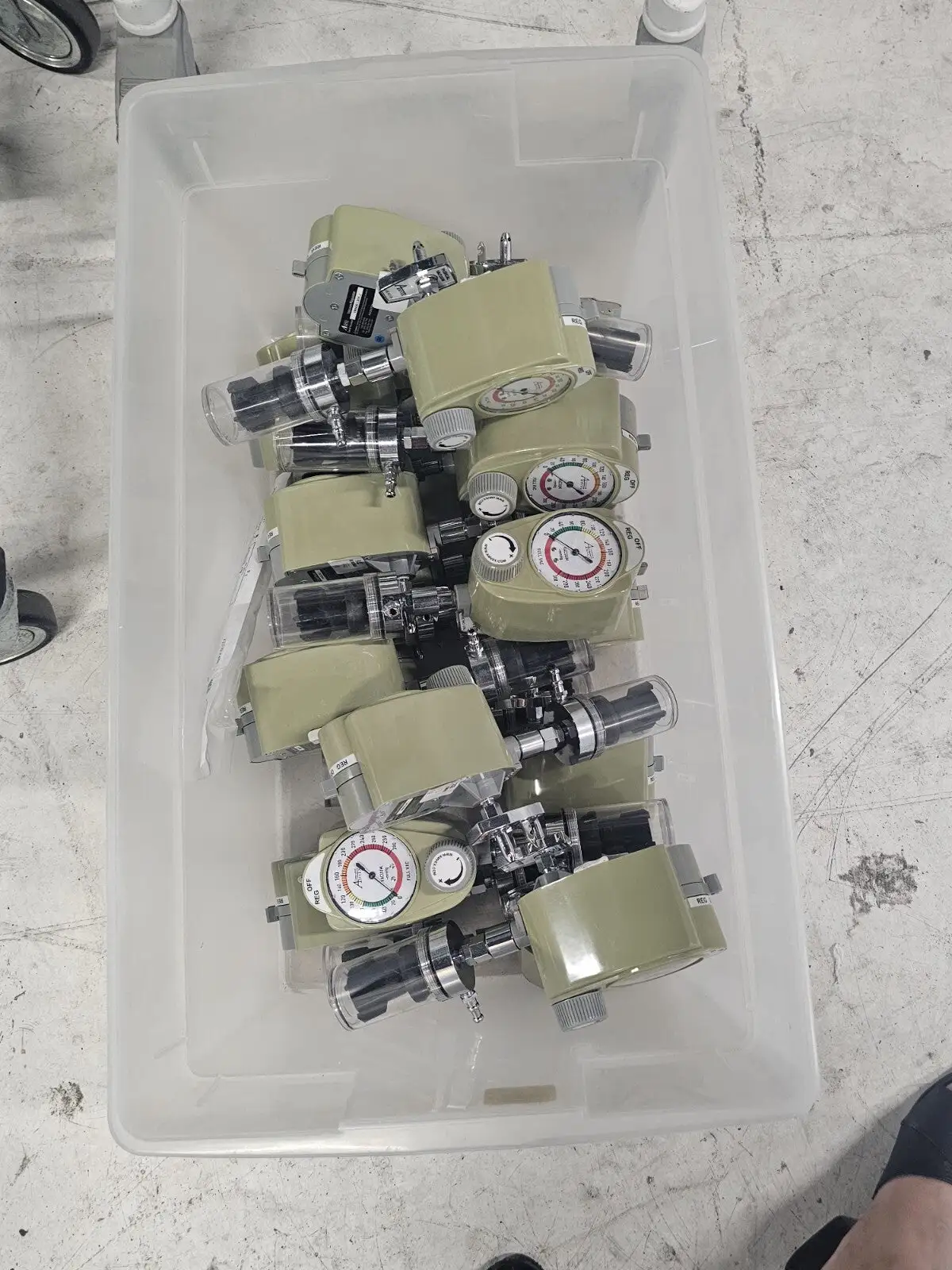 Used Amvex Amvex Vacuum Regulator Lot Of 20 Vacuum Gauges / Controllers Texas US | PT Medical Technologies #1458805