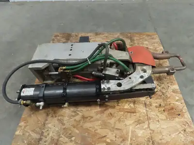 Milco Robotic Resistance Spot Welding Gun Roman 135KVA Transformer TDC-6442