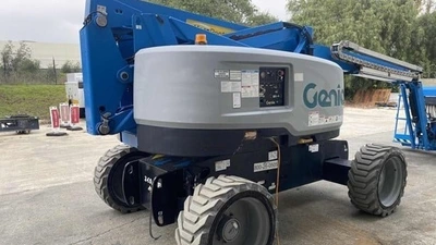 USED 2022 Genie Z-60/37FE