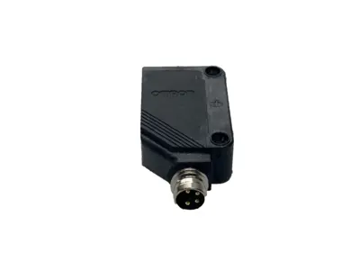 E3Z-D86 | Omron  Diffuse Reflective Photoelectric Sensor - New Other