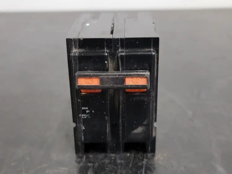 Used BRYANT BR260 Switchgears British Columbia CA | Lenmark #242893