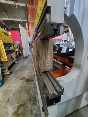 USED ERMAKSAN SB 4270-175
