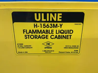 Used ULINE H1563MY Cabinets Ohio US | HGR 24 #1300901