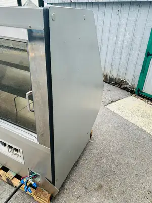 Custom Deli Inc. DILW4SS Heated Display Case Fully Refurbished