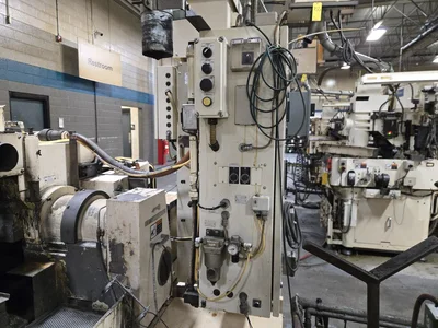Koyo KC300D Semi-Rough Outer Diameter Grinding Machine