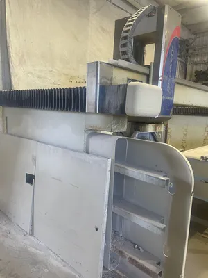 2014 EMMEDUE Discovery 4-Axis CNC Bridge Saws | STONE EQUIPMENT WAREHOUSE (2)