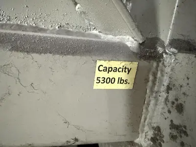 UPENDER 5,300 POUND CAPACITY