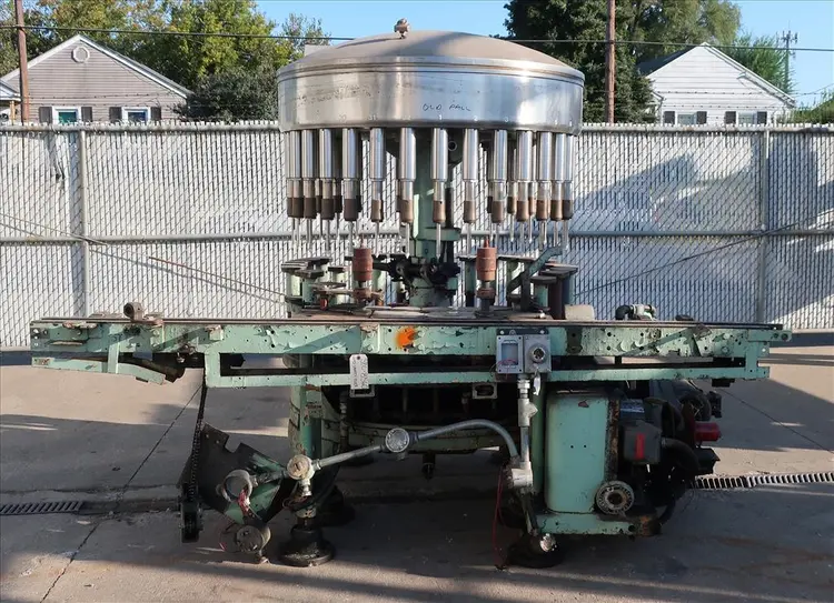 Used HORIX _UNKNOWN_ Overflow Pressure Gravity Liquid Fillers Kentucky US | Special Projects International #166646