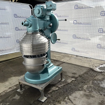 60L Hobart Planetary S/S Bowl Mixer Type SE600