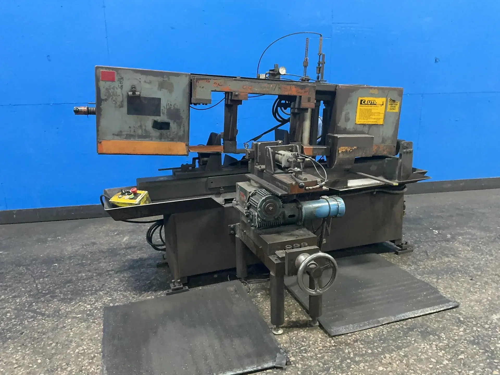Used HARRIS ENGINEERING & MANUFACTURING CO 1200LAR Horizontal Dual Column Band Saws Ohio US | HGR 24 #1457398