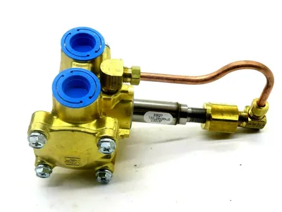 NEW PARKER 73312BN3RNJ0 SOLENOID VALVE BODY