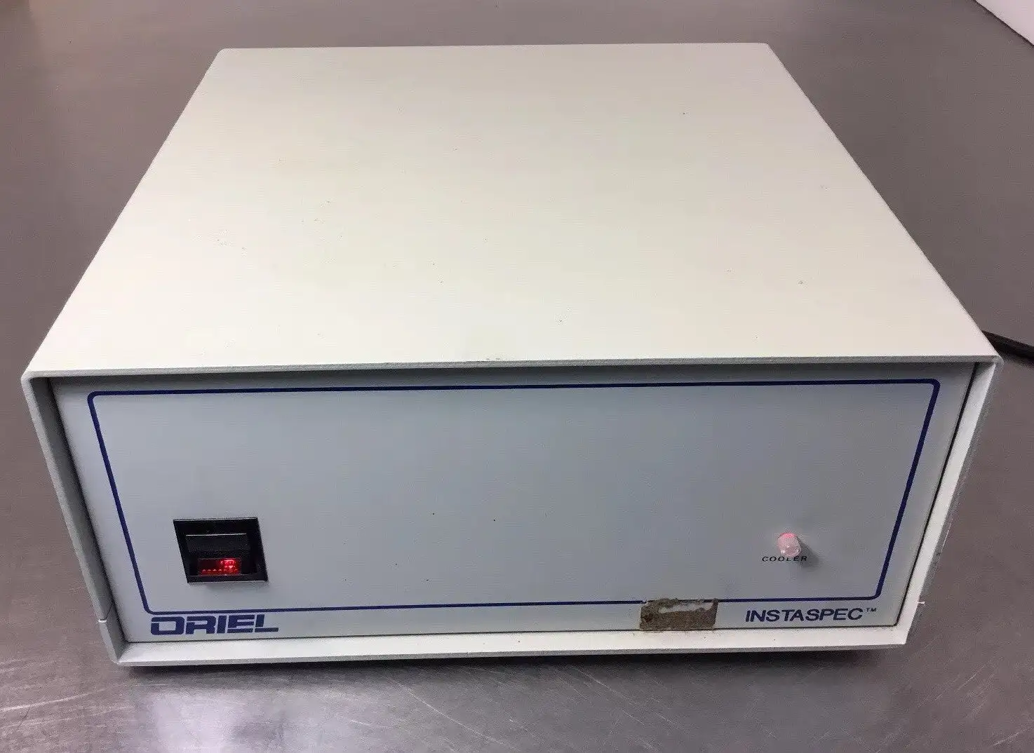 Oriel 77110 InstaSpec Controller. 6D