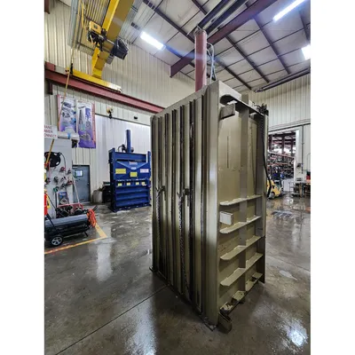 Used Piqua Manufacturing 15HP Vertical Hydraulic Compactor Baler
