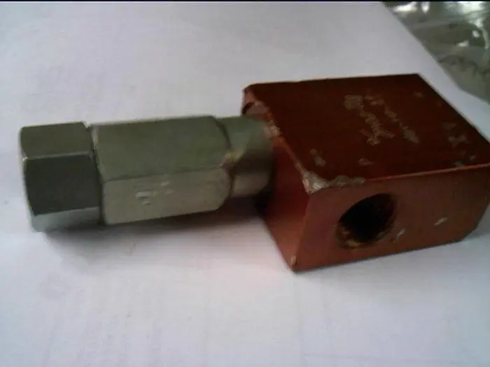 Used SNAP TITE SNAP TITE RDV-T4P-15A Air Compressor Parts Pennsylvania US | East West Machinery & Drilling #1416443