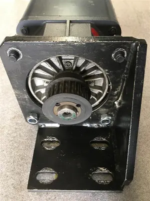 USED SIEMENS MOTOR 1FT5074-1AF71-4EA0