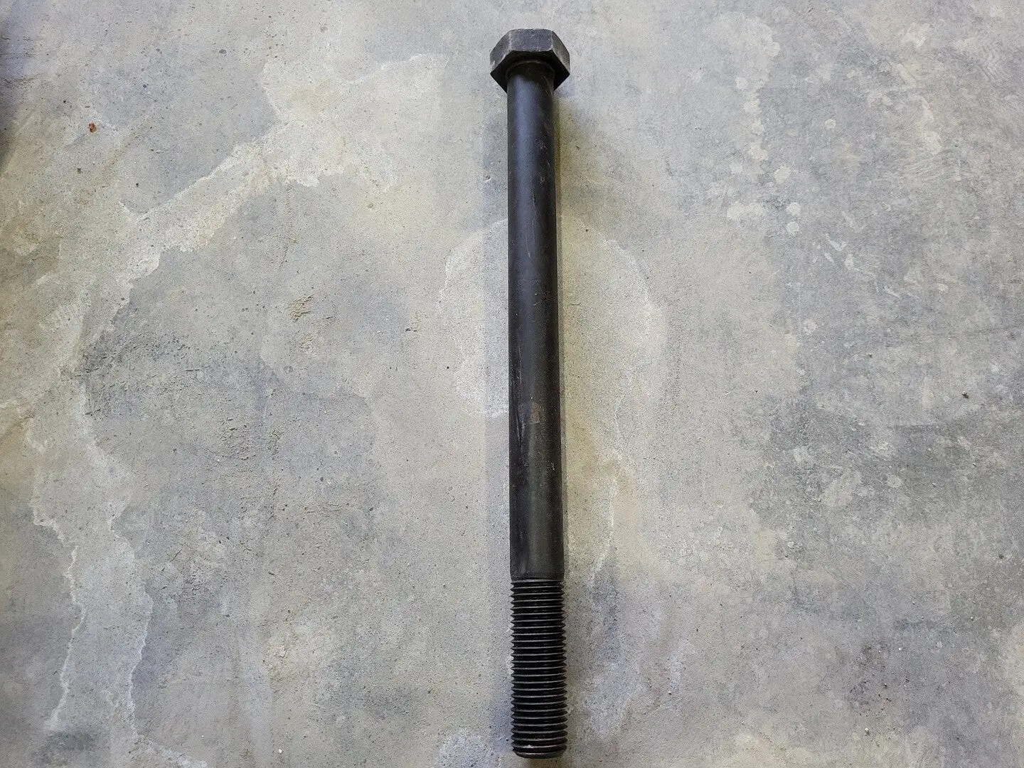 1-3/8"x19" Hex Bolt Grade 10.9 (Box of 4)