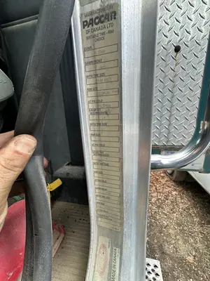 Used 2002 PETERBILT 330 Fuel & Lube Trucks New Jersey US | Proxy Equipment #1425936