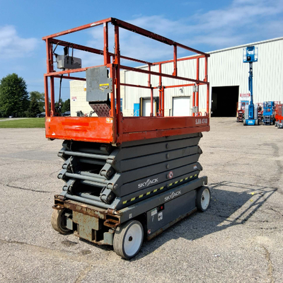 Used 2017 Skyjack SJ4740 Scissor Lifters Wisconsin US | Stack Equipment #1362086