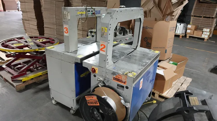 Used 2008 DYNARIC D2400 Strappers Illinois US | Machinery Solutions Group, Inc. #885781