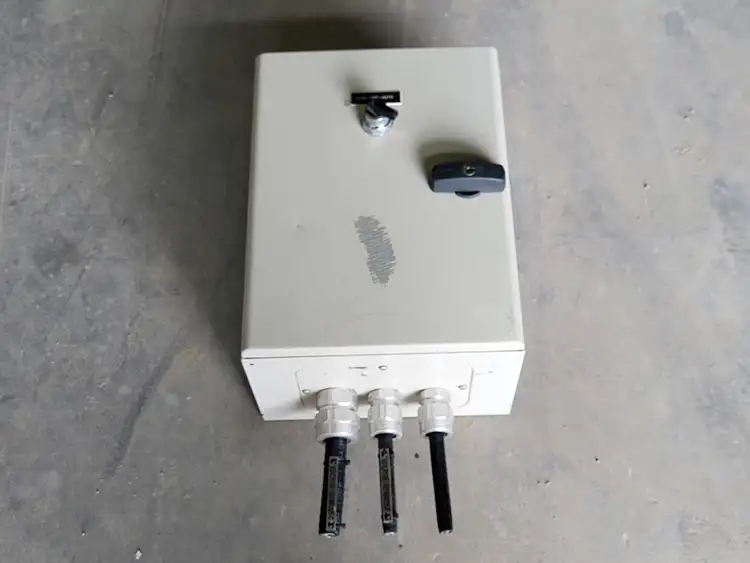 Used LEGRAND BE-325 Misc Electrical & Power Parts British Columbia CA | Lenmark #252265