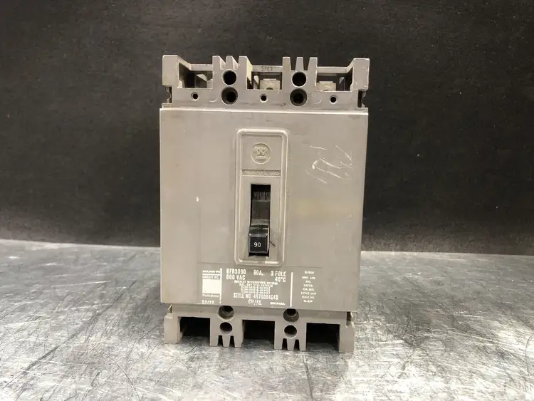 Used WESTINGHOUSE HFB3090 Switchgears British Columbia CA | Lenmark #244079