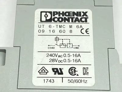 UT 6-TMC M 6A | Phoenix Contact  Thermomagnetic Device Circuit Breaker 6A 0916608 - Used