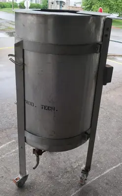 SPC9067  Tank 50 gallon vertical tank, Stainless Steel, slope