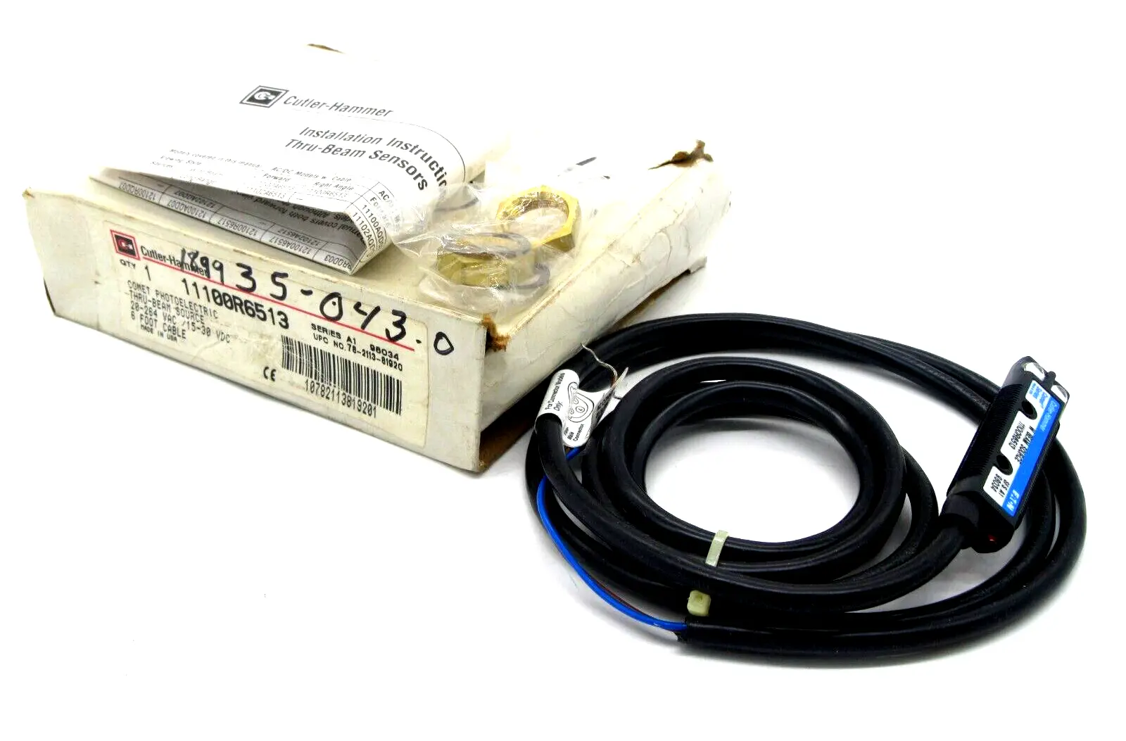 NEW CUTLER HAMMER 11100R6513 PHOTOELECTRIC SENSOR