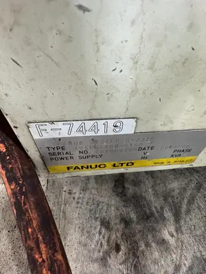 Used FANUC ARCMATE 100IBE Robots Michigan US | RAB Industries, Inc. #184548