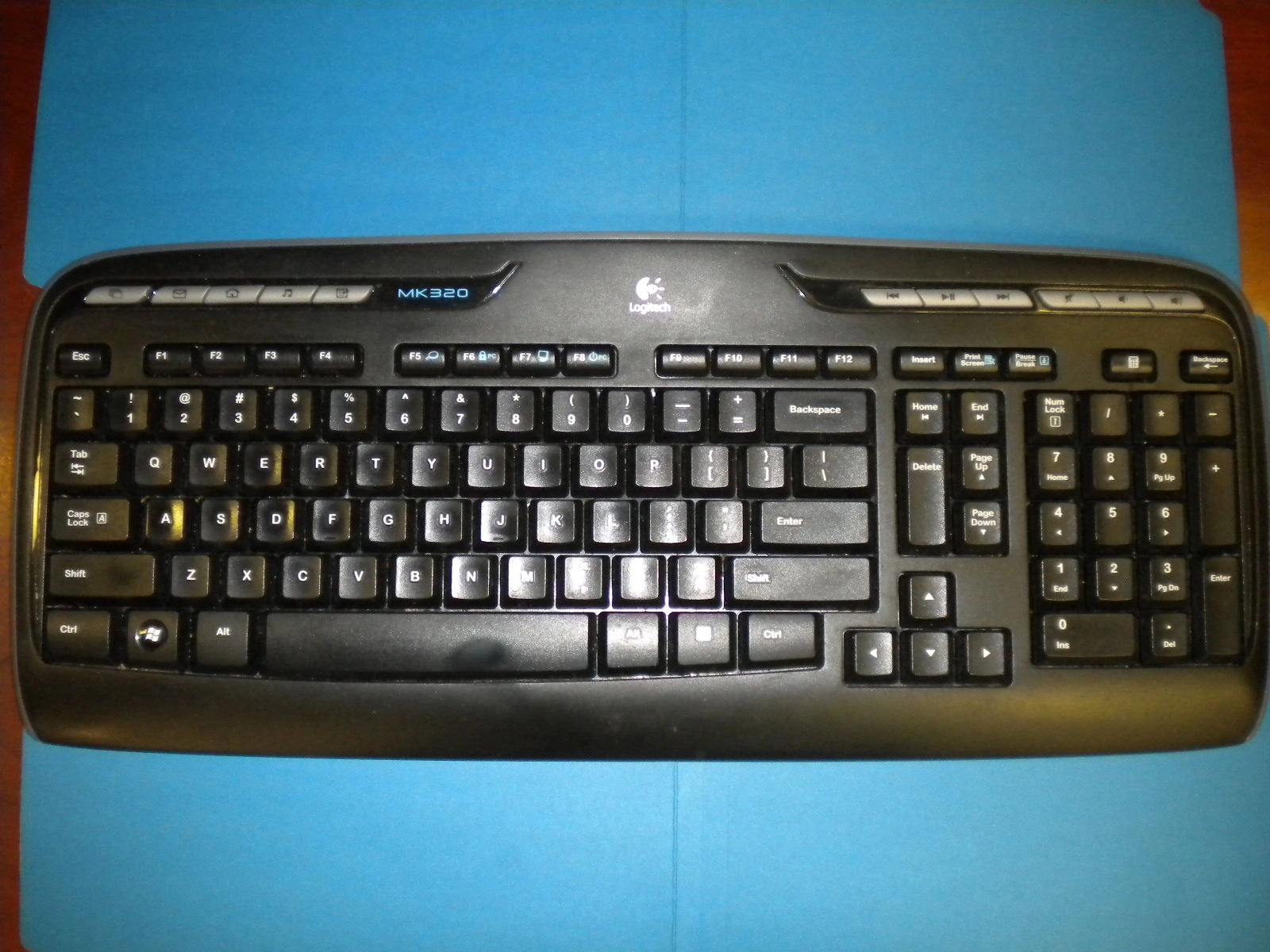 USED Logitech MK320