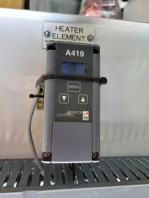 USED THERMON THERMON TC-202A-SSR30X-120-X-XXX-DCALH1